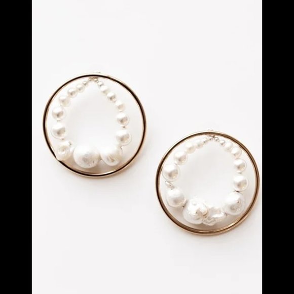 A.B.Ellie Baroque Shadow Hoops - Bridal Jewelry - Picture 9 of 10